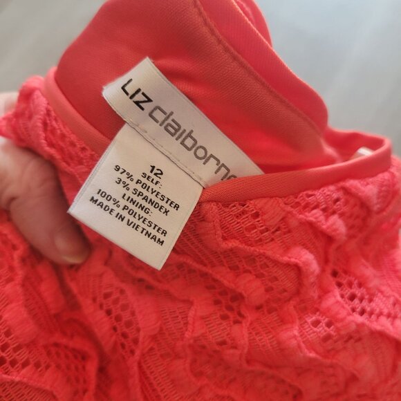 Liz Claiborne Coral Lace Cap Sleeve Dress Size 12 Polyester Blend Scoop Neck Fit - Picture 3 of 7